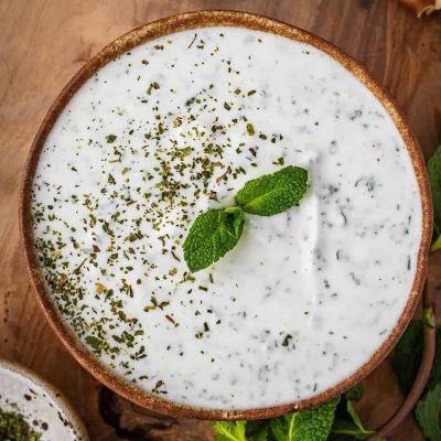 ماست و نعناع